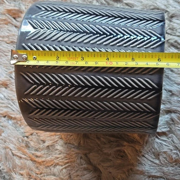 Chevron Patterned Gray Planter - Picture 4 of 8